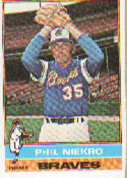 1976 Topps Baseball Cards      435     Phil Niekro